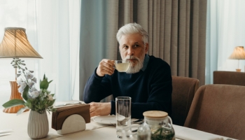 Tisane au CBD : Découvrez les bienfaits de l'infusion 